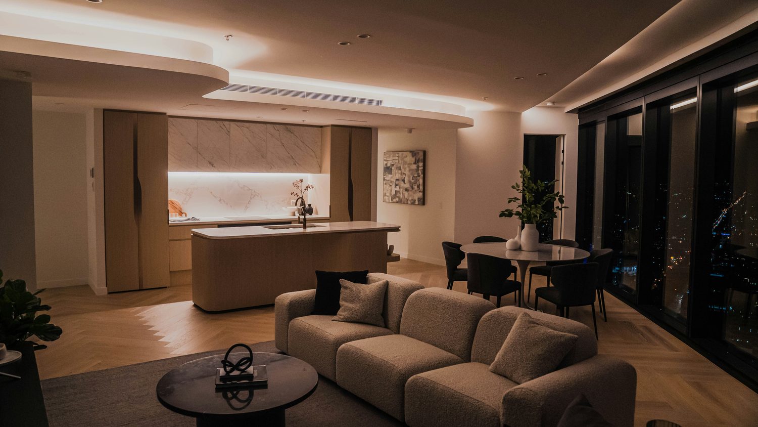 Appartement meublé haut de gamme au crépuscule — location courte durée à Mulhouse